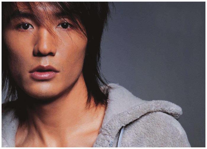 曾经音乐才子朴树，与周迅分手之后，转身娶了我们所熟知的她！