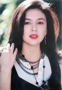 ​向太专访提到向华强（向华强的老实是假象）