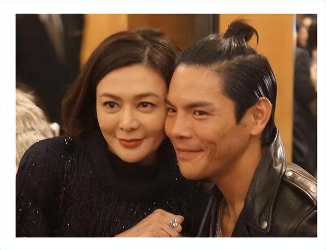 向太专访提到向华强（向华强的老实是假象）(5)