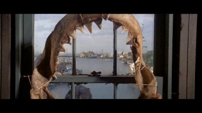 ​电影｜《大白鲨》——贪婪和狂妄无知比鲨鱼更可怕