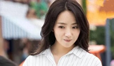 ​刘晓洁，中国内地影视女演员，毕业于南京艺术学院。