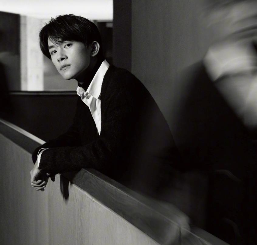 易烊千玺代言什么(易烊千玺代言衣服) 第4张 易烊千玺代言什么(易烊千玺代言衣服) 第4张