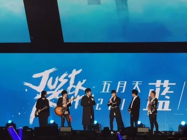 童谣以前的照片(童瑶8年前拍戏旧照被扒)