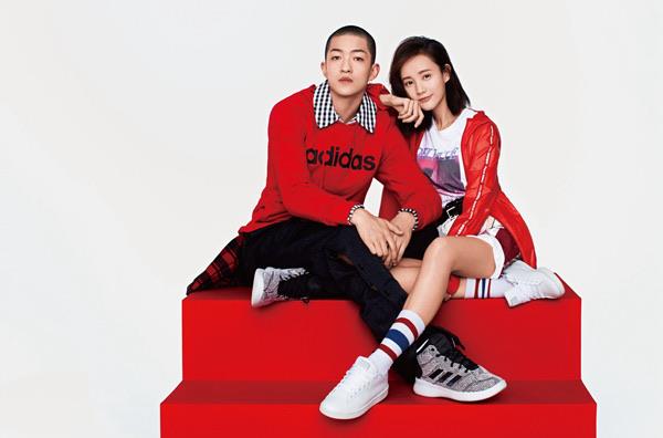 娱乐李一桐屈楚萧关系怎么样 因媚者无疆相识成好友 2