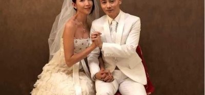 ​娱乐圈的好友都早已过上恩爱生活, 但唯独她50岁了还是单身