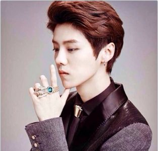 鹿晗的真名叫什么名字(鹿晗原来的名字)