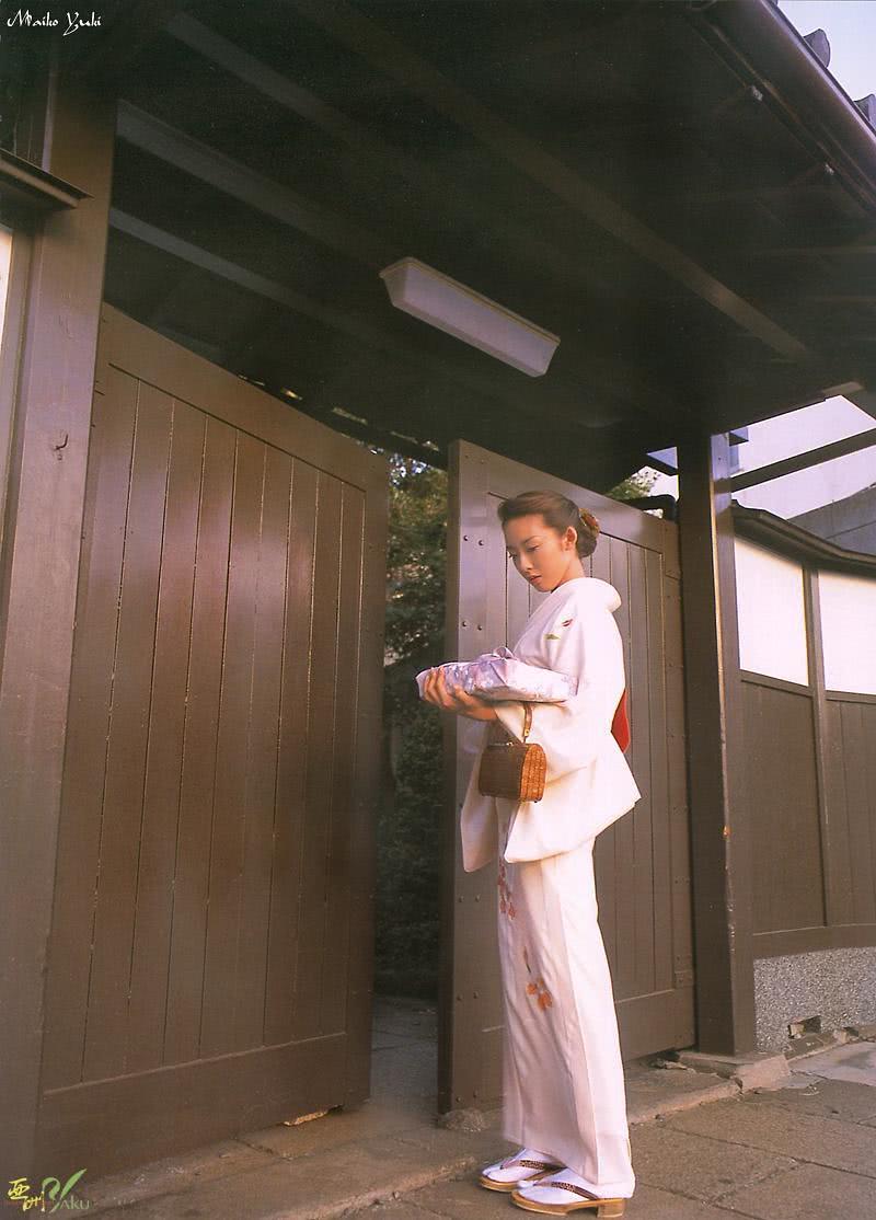 夕树舞子个人资料写真作品