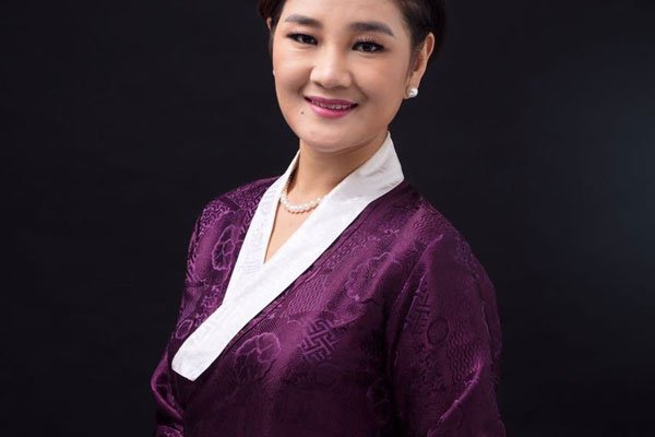 降央卓玛简历及个人资料简介 最好听的30首歌曲包含哪些呢