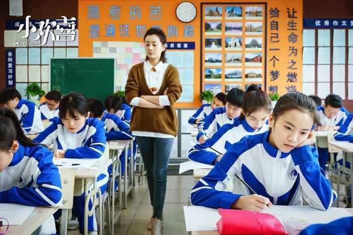 黄磊海清再次演绎《小欢喜》，聚焦高考，却没有张子枫了