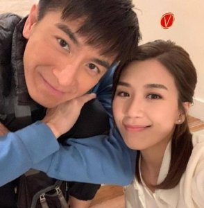 ​许志安出轨，黄心颖急删相关微博，谁来心疼马国明和郑秀文？