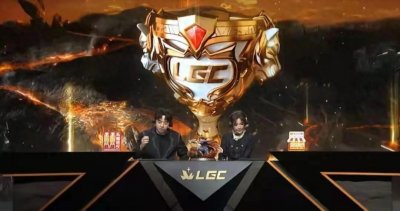 ​牙膏成为LPL最尴尬国产中单：强队嫌他菜，弱队嫌他贵