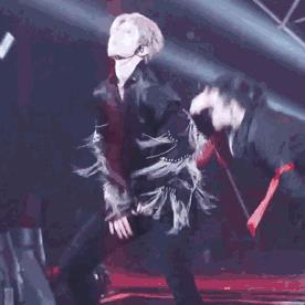 一合体就开撕,抄袭,第一男团集体崩了?