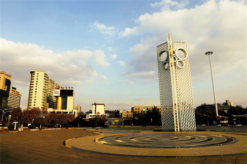 山东省潍坊市风筝广场图片