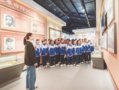 ​阳信县第四实验中学：追寻红色足迹 砥砺青春担当