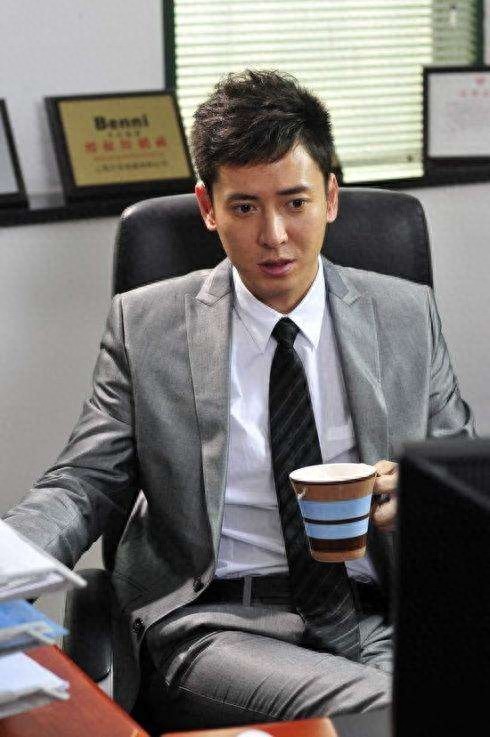 韩栋：横店一哥，颜值和演技在线的男神