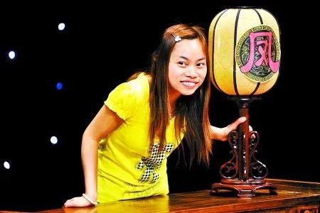 罗玉凤怎么留美国这么久（10年前说要嫁奥巴马）(21)