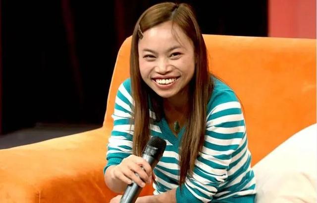 罗玉凤怎么留美国这么久（10年前说要嫁奥巴马）(19)