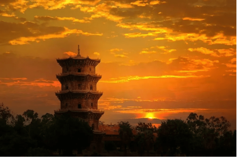 福清和石狮哪个发达(石狮和福清哪个有钱)