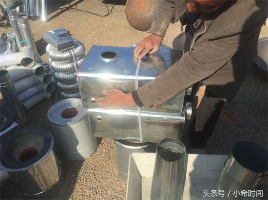 北方农村大集的几种取暖“神器”，农民安装哪种更方便、更实用？