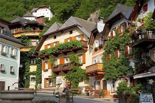 天堂遗落的明信片！奥地利最美小镇哈尔施塔特