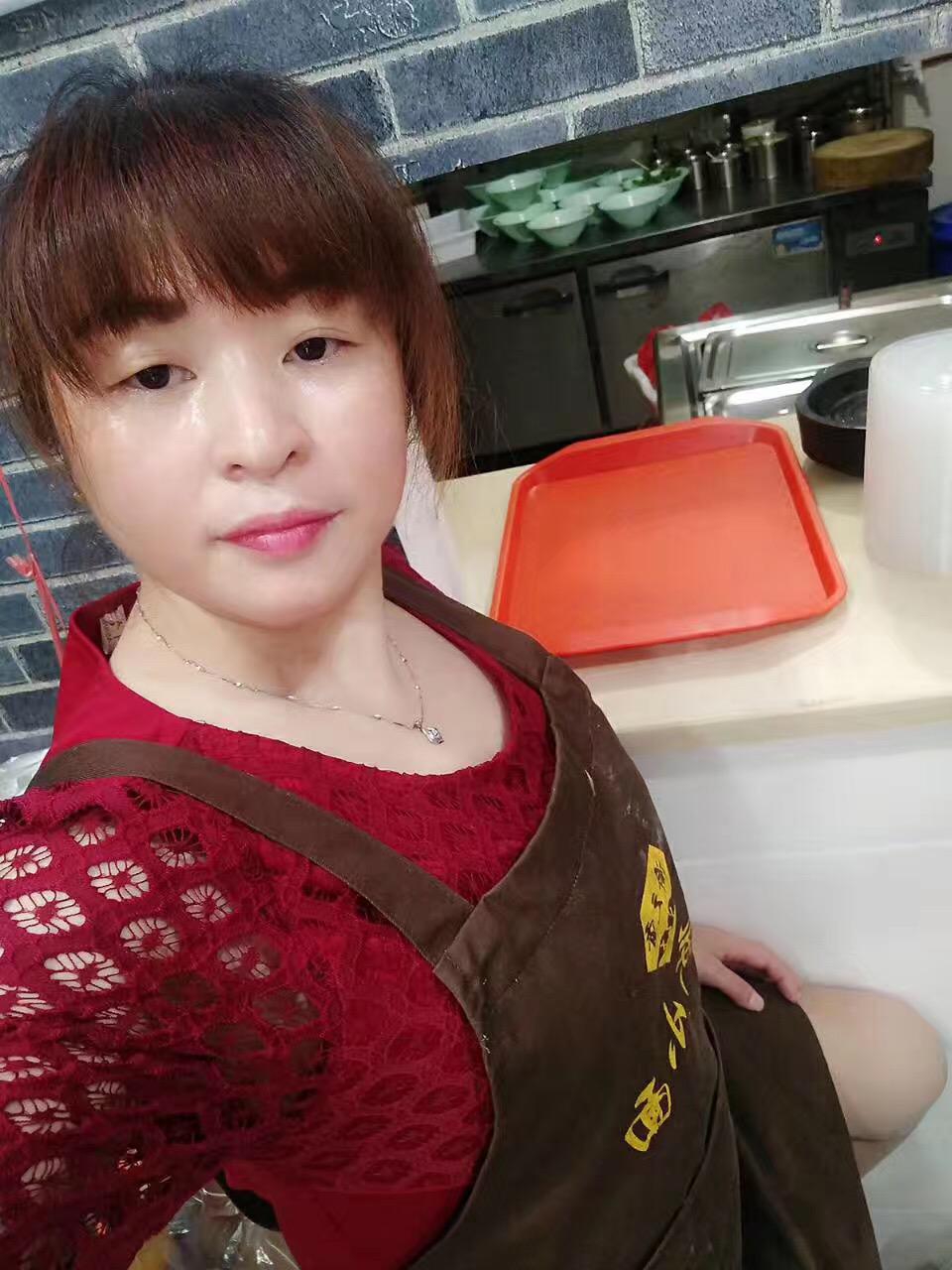 夫妻没经验开什么店好：在农村乡镇做什么生意好？