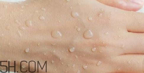 佰草世家素颜霜怎么样？佰草世家素颜霜怎么用？