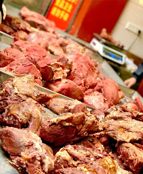 西羊市这家三十年老店，据说是西安腊牛羊肉头牌！你认可吗？