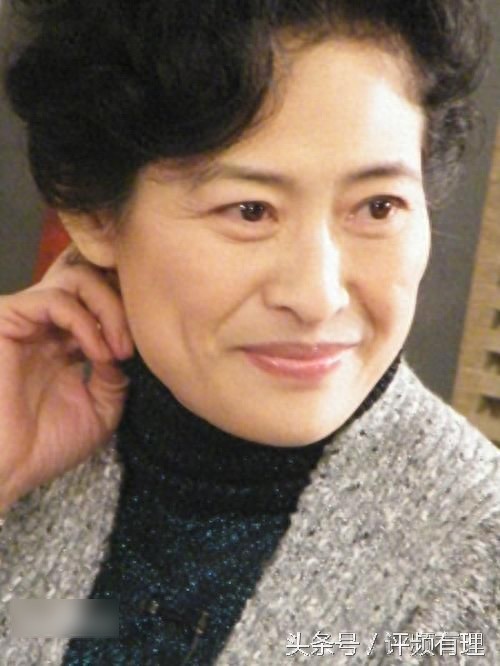 58岁许娣曾是《三国演义》的甘夫人，后在《大丈夫》中演配角