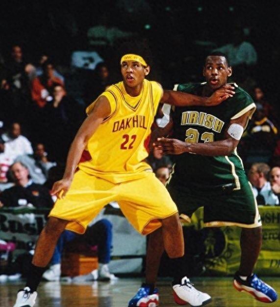 甜瓜，他面相长得“甜甜的、可爱的”，因此得到“甜瓜”的绰号